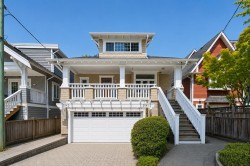 3541 8th Avenue WVancouver, BC V6R 1Y8