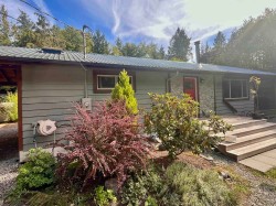 4540 Merrill Road Pender Harbour, BC V0N 2H1