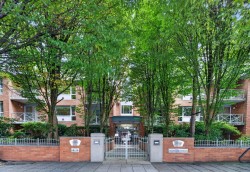 213-5770 Oak Street Vancouver, BC V6M 4M5
