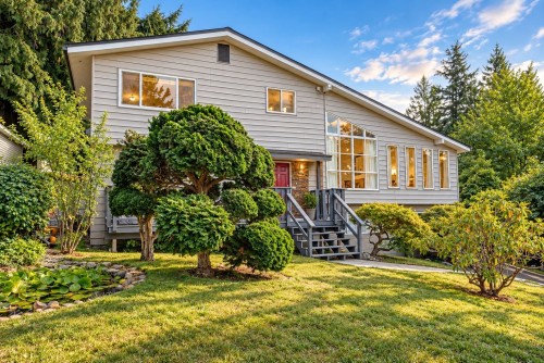 4898 Sunshine Coast Highway  Sechelt, BC V7Z 0B7