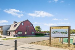 10-6429 Market Avenue Delta, BC V4L 0A8