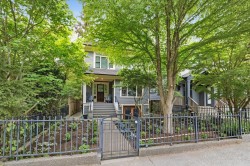 21 22nd Avenue E Vancouver, BC V5V 1T3