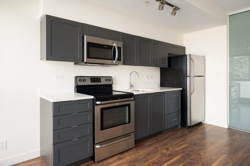 213-2511 Quebec Street , Vancouver, BC V5T 0B6 4