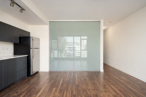 213-2511 Quebec Street , Vancouver, BC V5T 0B6 5