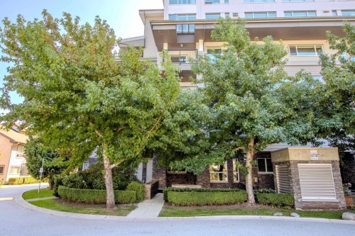115-1212 Main Street  Squamish, BC V8B 0S1