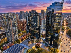 1110-1050 Burrard Street Vancouver, BC V6Z 2S3