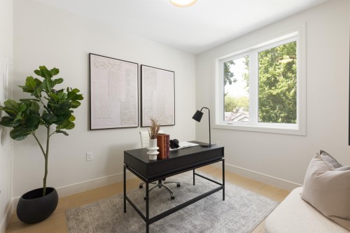 2066 1St Avenue E, Vancouver, BC 