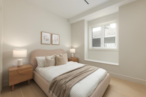 2066 1St Avenue E, Vancouver, BC 