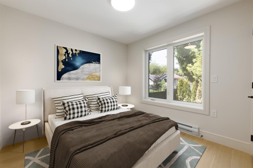 2066 1St Avenue E, Vancouver, BC 