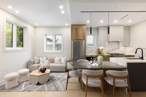 2066 1St Avenue E, Vancouver, BC 