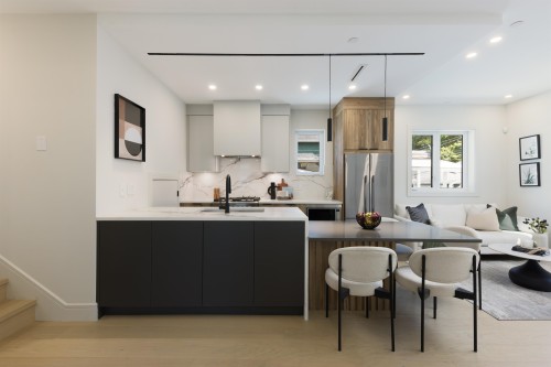 2068 1St Avenue E, Vancouver, BC 