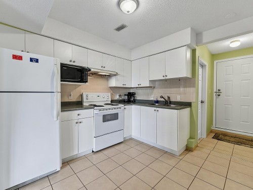 6220 Spender Drive, Richmond, BC 