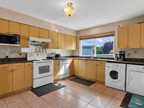 6220 Spender Drive, Richmond, BC 