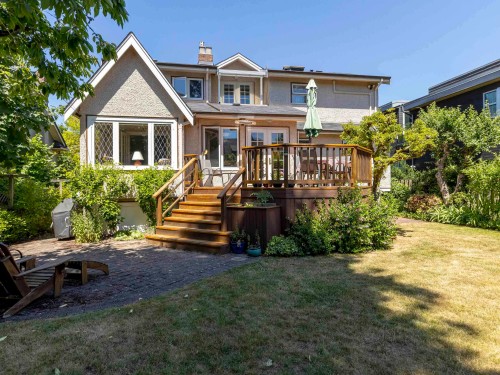 4234 9Th Avenue W, Vancouver, BC 