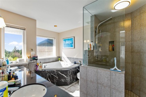 3866 Michener Way, North Vancouver, BC 