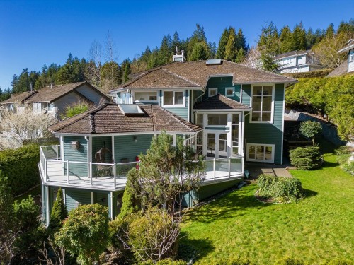 3866 Michener Way, North Vancouver, BC 