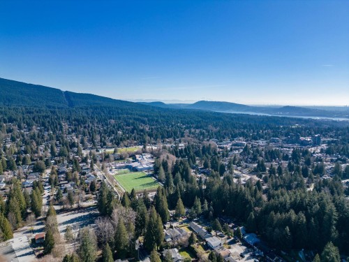 3866 Michener Way, North Vancouver, BC 