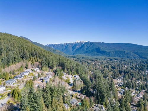 3866 Michener Way, North Vancouver, BC 