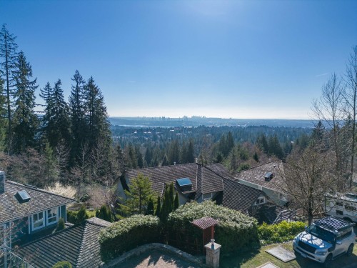 3866 Michener Way, North Vancouver, BC 