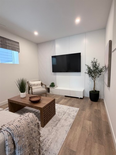 3417 Galloway Avenue, Coquitlam, BC 