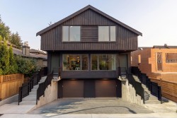 1-75 23rd Avenue E Vancouver, BC V5V 1W8