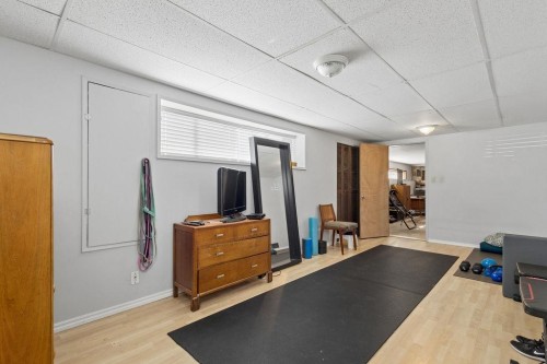 1005 Westmount Drive, Port Moody, BC 