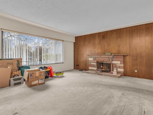 409 63Rd Avenue E, Vancouver, BC 