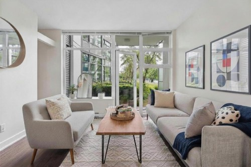 131-1777 7th Avenue W Vancouver, BC V6J 0E5