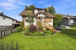 247 Wood Street New Westminster, BC V3M 5K5