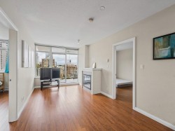 1205-888 Carnarvon Street New Westminster, BC V3M 0C6