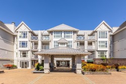 314-3122 St Johns Street Port Moody, BC V3H 5C8