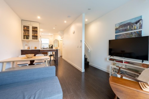 2118 Eton Street, Vancouver, BC 
