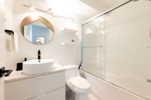 2118 Eton Street, Vancouver, BC 
