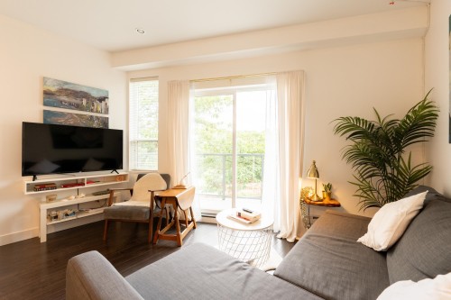 2118 Eton Street, Vancouver, BC 