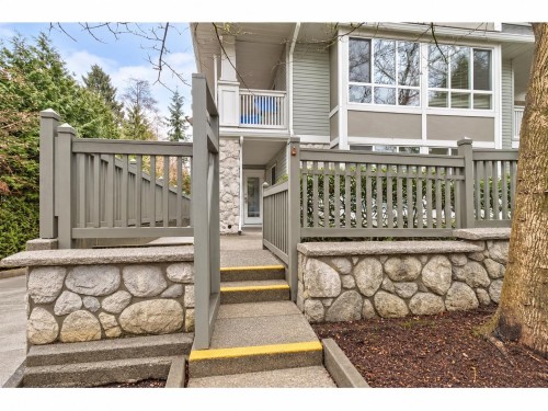 115-1111 Lynn Valley Road  North Vancouver, BC V7J 3V4