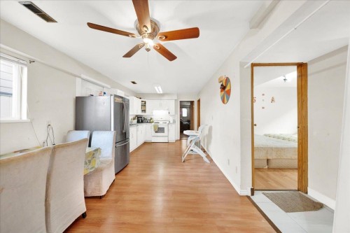 604 54Th Avenue E, Vancouver, BC 