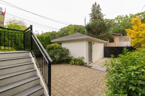 1970 6Th Avenue E, Vancouver, BC 