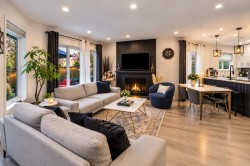7-848 16th Street WNorth Vancouver, BC V7P 1R3