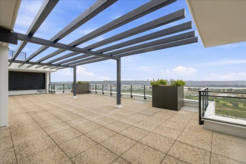 1009-901 Lougheed Highway, Coquitlam, BC 