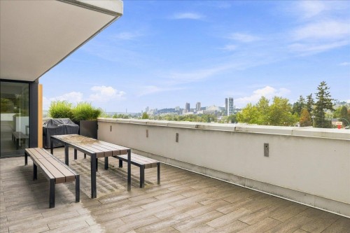 1009-901 Lougheed Highway, Coquitlam, BC 