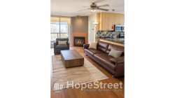 1202-819 Hamilton Street Vancouver, BC V6B 6M2