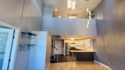 A421-2099 Lougheed Highway Port Coquitlam, BC V3B 1A8