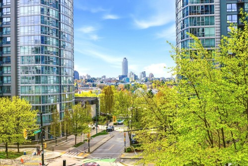 502-501 Pacific Street , Vancouver, BC V6Z 2X6 2