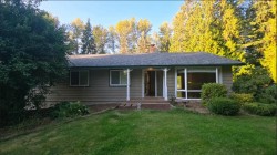 12406 254 Street Maple Ridge, BC V4R 1V2