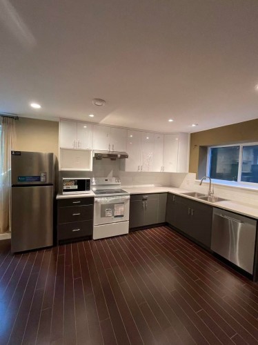 4000 Devonshire Avenue , Coquitlam, BC V3E 0A7 2