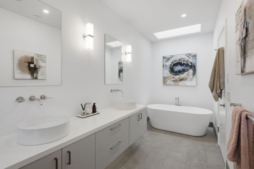1671 Farrell Crescent, Delta, BC 