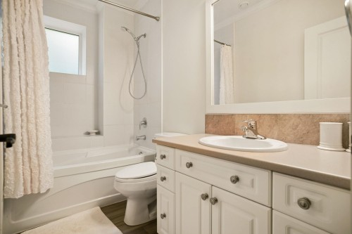 5562 Crown Street, Vancouver, BC 