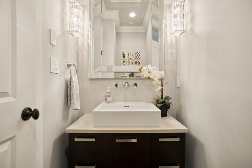 5562 Crown Street, Vancouver, BC 