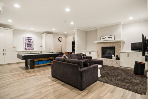 5562 Crown Street, Vancouver, BC 