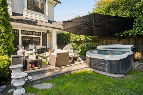 5562 Crown Street, Vancouver, BC 